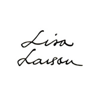 LISA LARSON (リサラーソン)